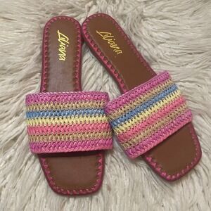 NWT Liliana Womens Summer Beach Boho Striped Raffia Sandals Size 10 Pink